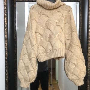 NWT Lovers + Friends knit cropped sweater